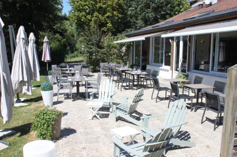 Logis Hotel & Restaurant - Le Manoir De Gavrelle Exterior photo